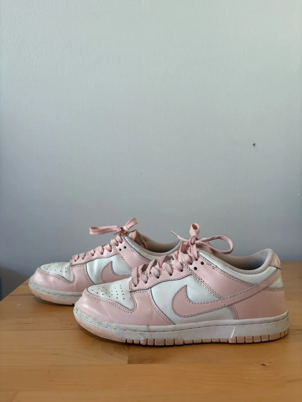 Nike Women’s Dunks - Picture 3 of 3